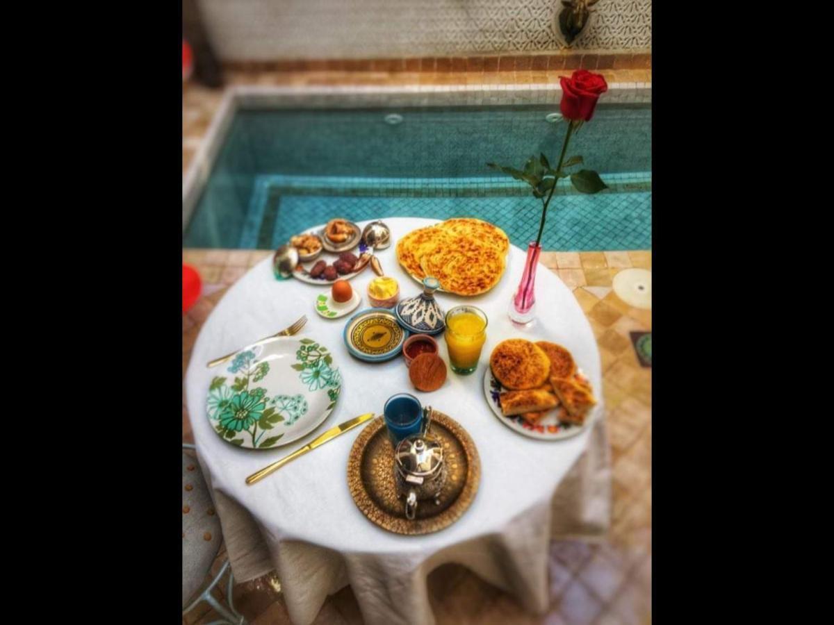 Riad Lumiere Marrakesh Buitenkant foto